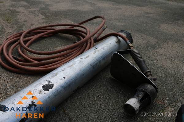 Dakdekker gasbrander en gereedschap voor spoedklus in Haren Dakdekker gasbrander en gereedschap voor spoedklus in Haren